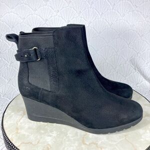 UGG Australia Ankle Wedge Bootie Women 10 Black Waterproof Comfort Platform Boot